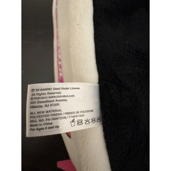 Hello Kitty Plush Tokyo Speed Race Car Kidrobot White And Pink Car 15" Long 2022 - Picture 9 of 9